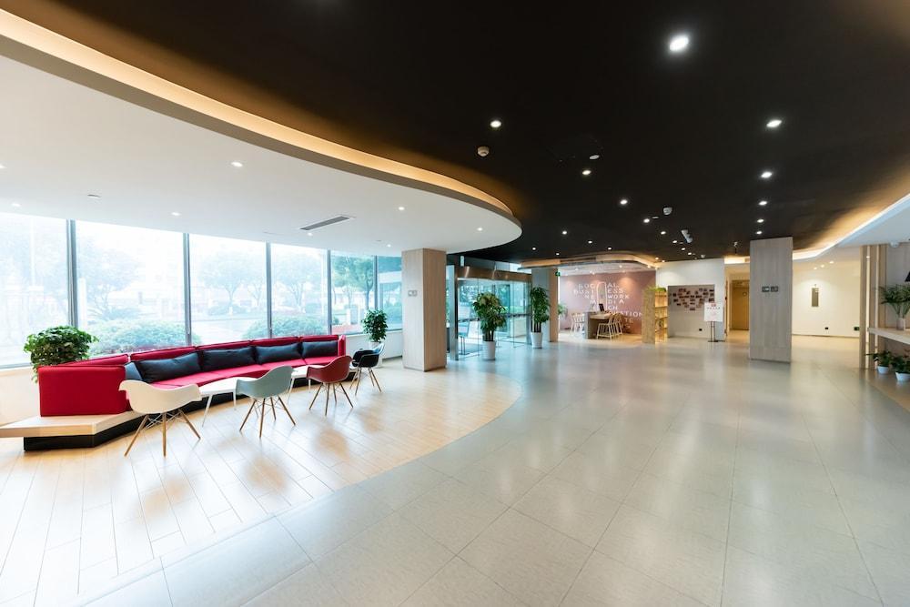 Ibis Wuxi Hi Tech Hotell Exteriör bild