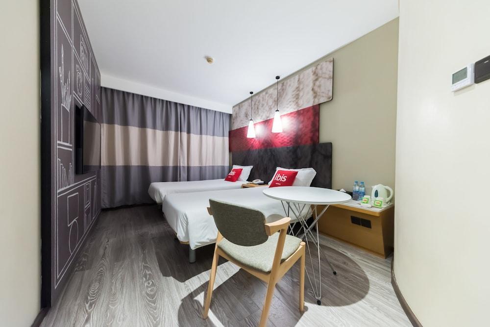 Ibis Wuxi Hi Tech Hotell Exteriör bild