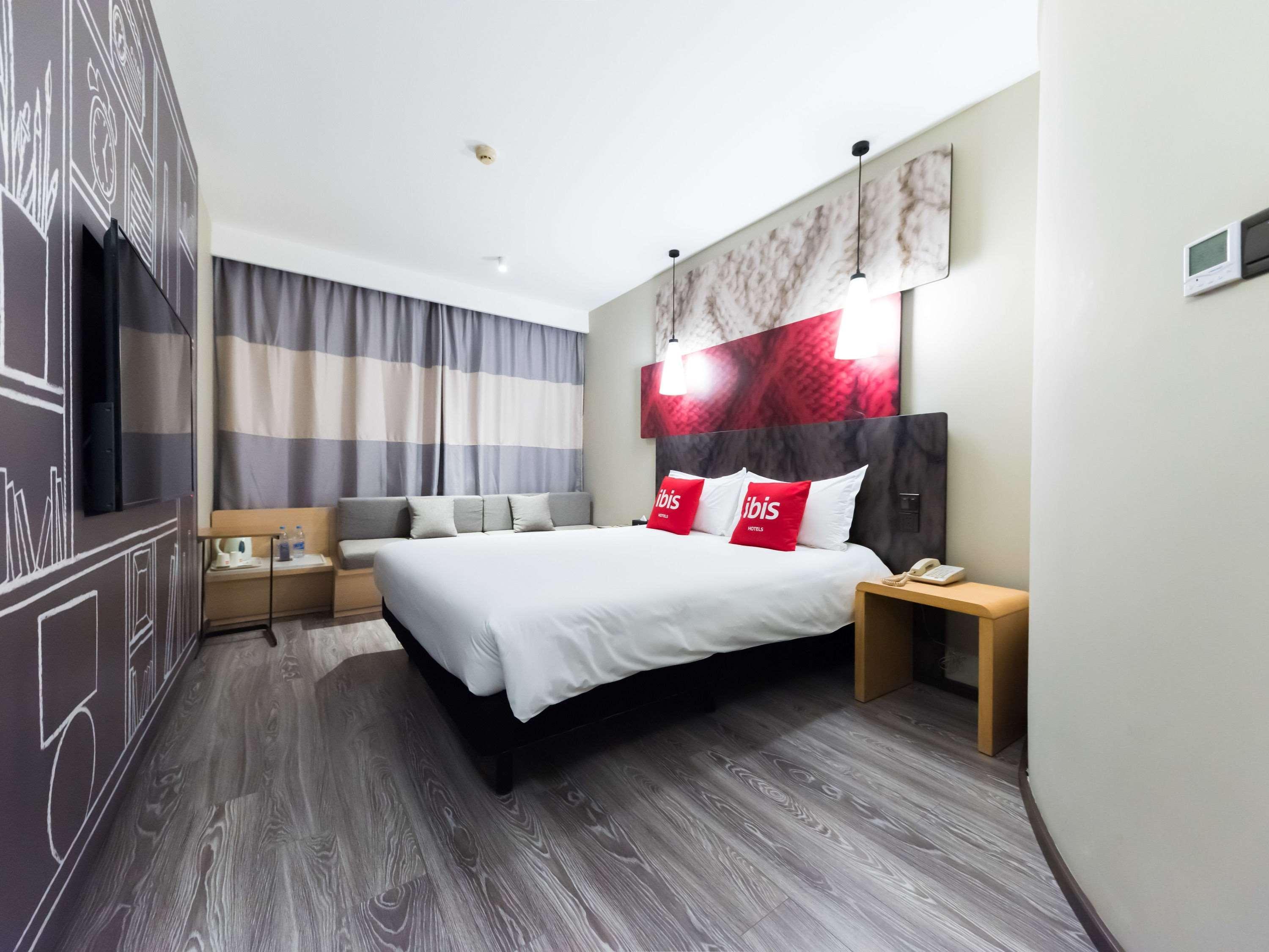 Ibis Wuxi Hi Tech Hotell Exteriör bild