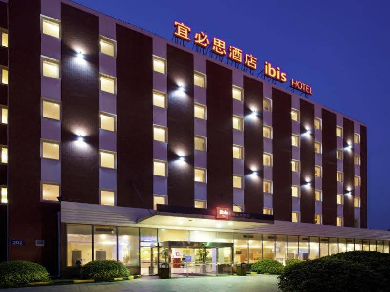 Ibis Wuxi Hi Tech Hotell Exteriör bild