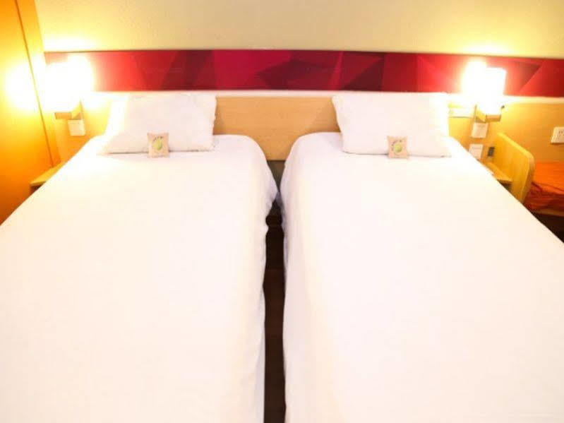 Ibis Wuxi Hi Tech Hotell Exteriör bild